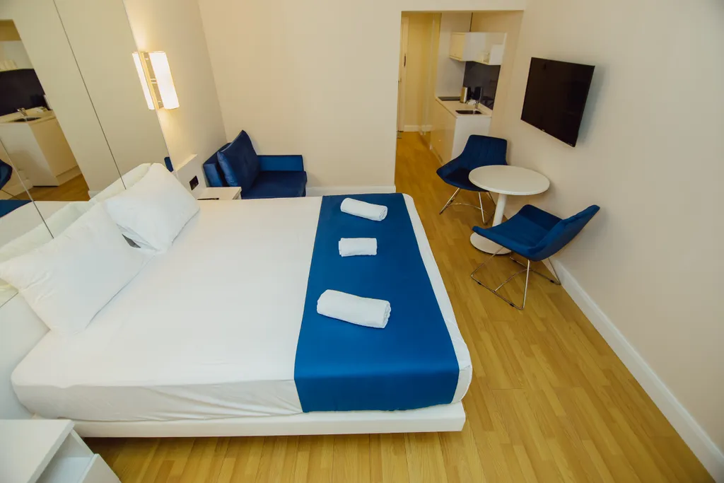 Студия на первой линии