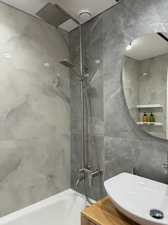 Просторная квартира рядом с ТРЦ Планета