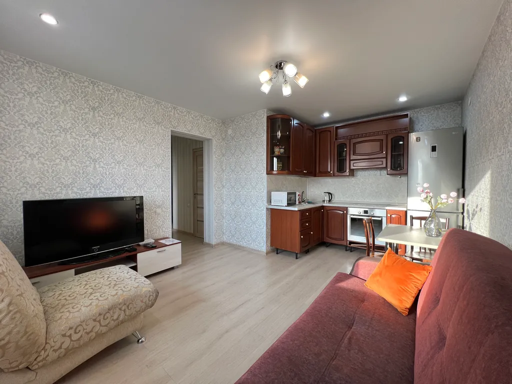 Евродвушка в 5 мин от площади Советов, без оплаты за финальную уборку