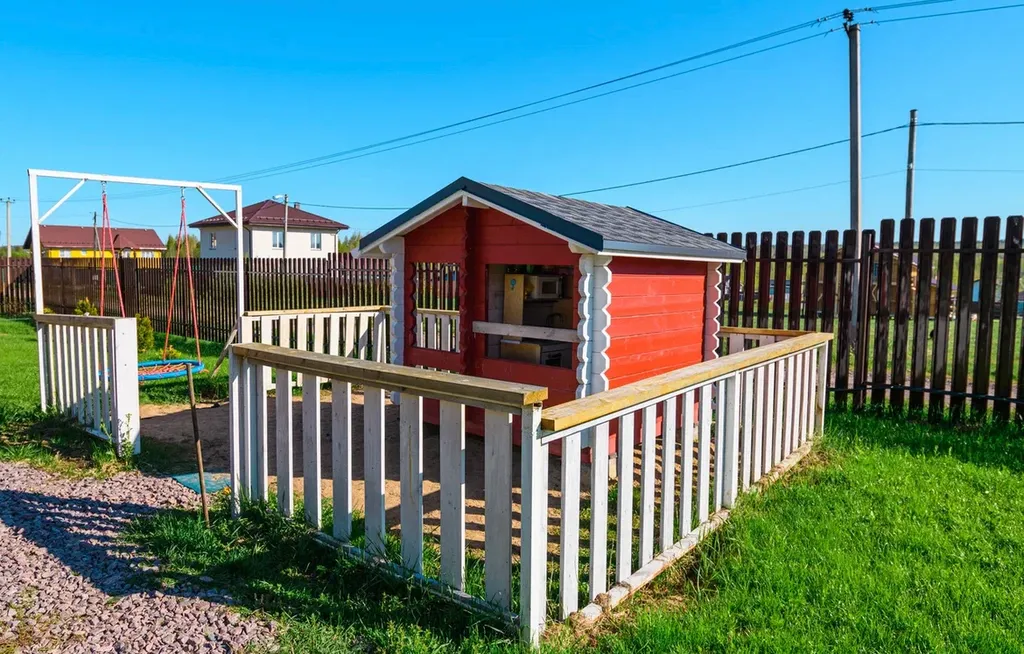 Дом с детской комнатой