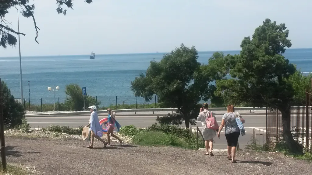 Семейный номер с видом на море