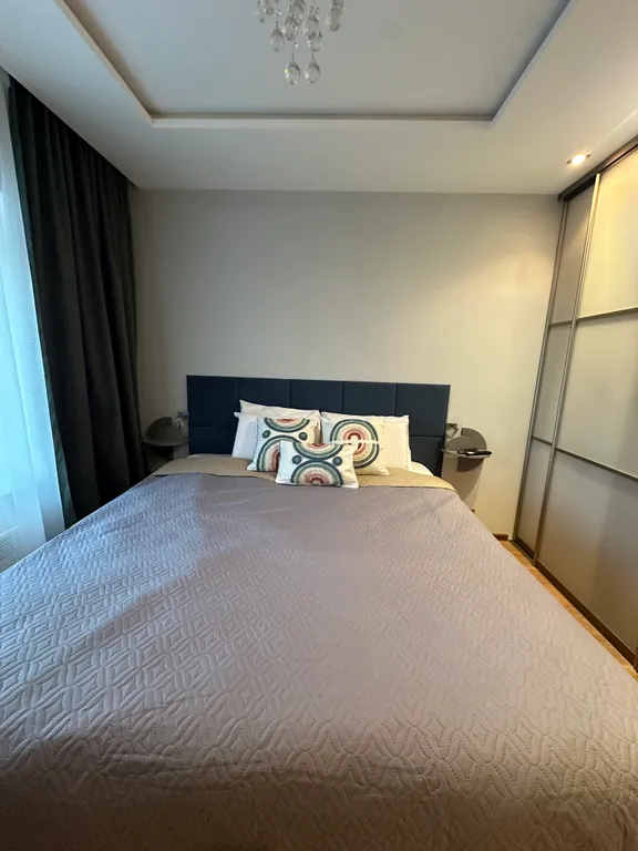 2х комнатная у ТЦ Лотос Плаза и есть парк