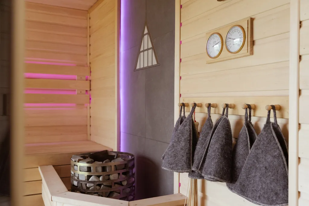 Хабарский треугольник - дом на горе с видом на реку