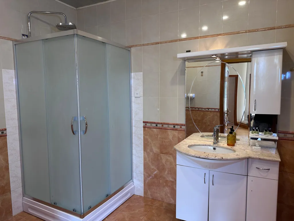 Shakespaere apartment