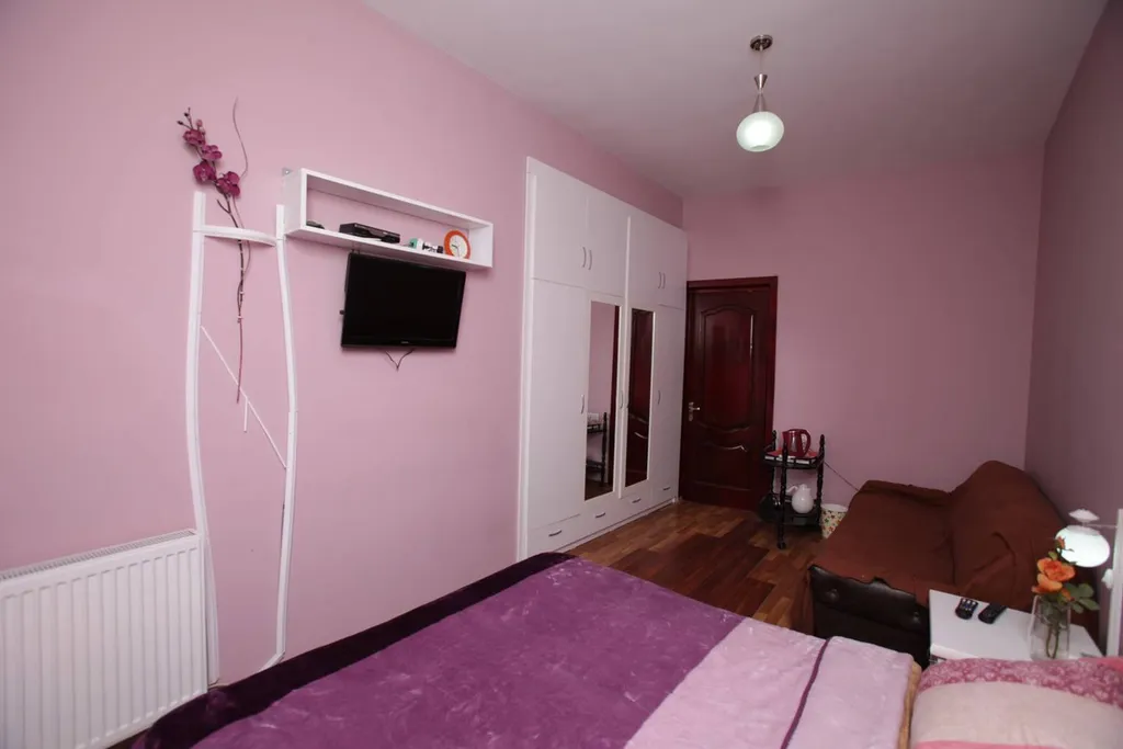 2 Bedrooms Apartment with Living Room + 2 Bathrooms & Balcony