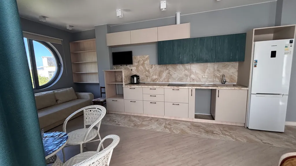 Квартира у Ласточкиного гнезда