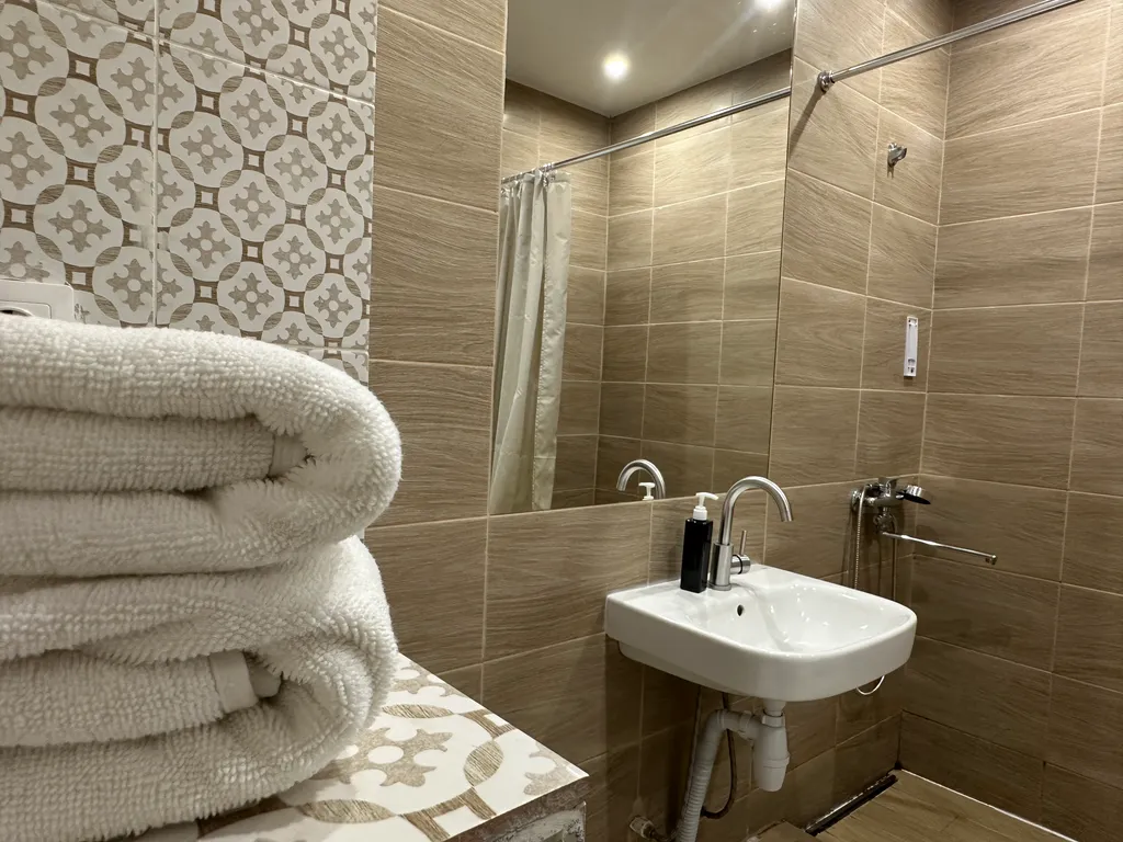 Светлый апартамент столица 2304