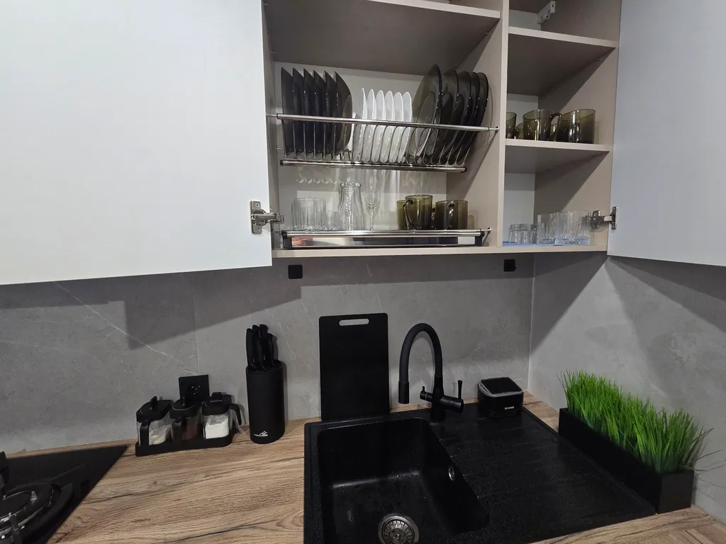 Квартира с дизайнерским ремонтом в центре города, площадь с голубями