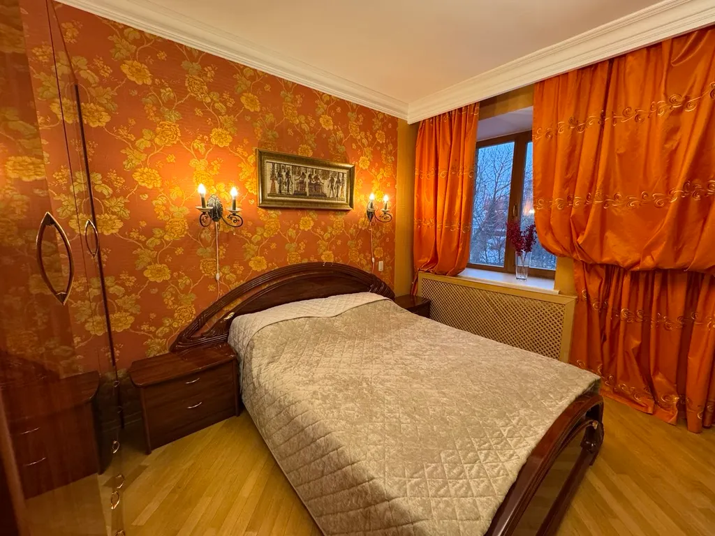 Апартаменты в центре города, свой дворик с беседкой и мангалом