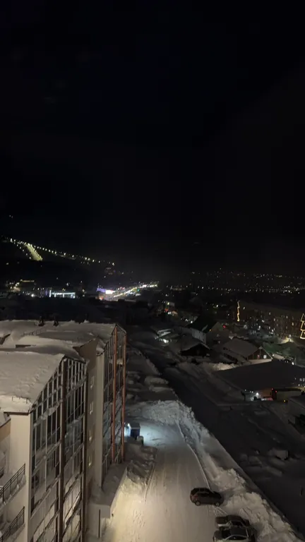 Квартира Уютная новая квартира с видом на горы в центре горнолыжного курорта — Шерегеш