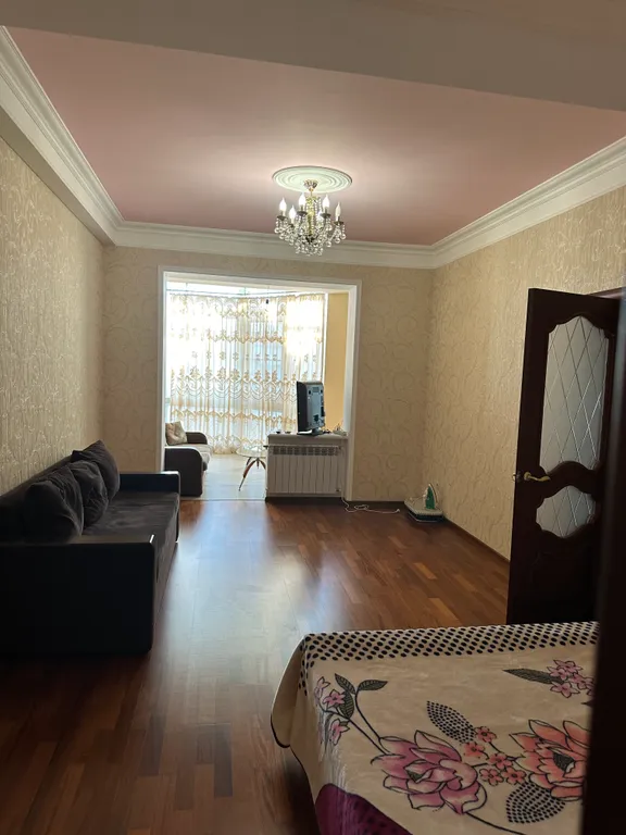 Уютная квартира в центре города, а самое главное три минуты до моря