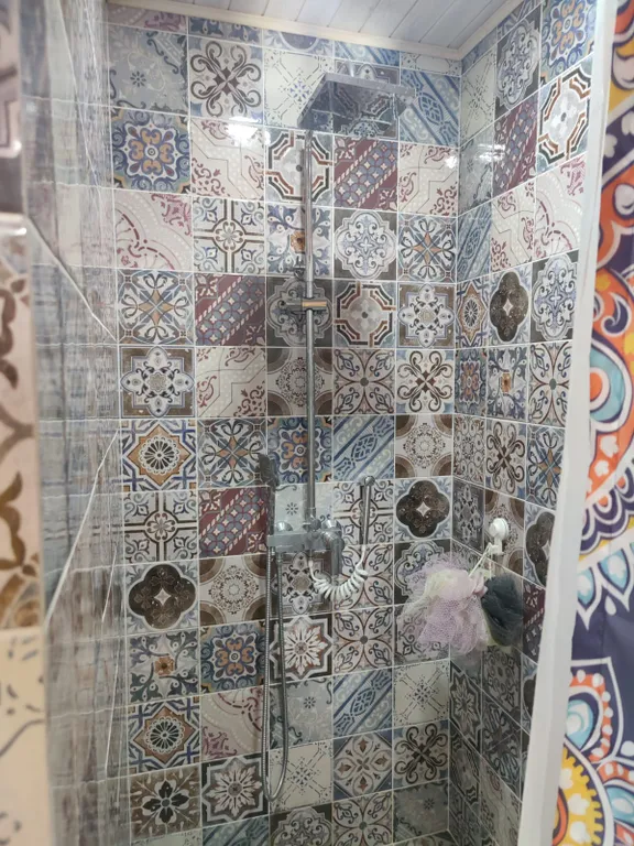 Домик у озера