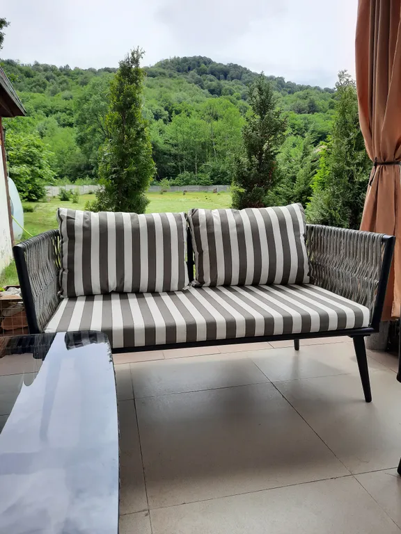 Стильный и просторный дом атмосфера в стиле лофт с баней, бассейном