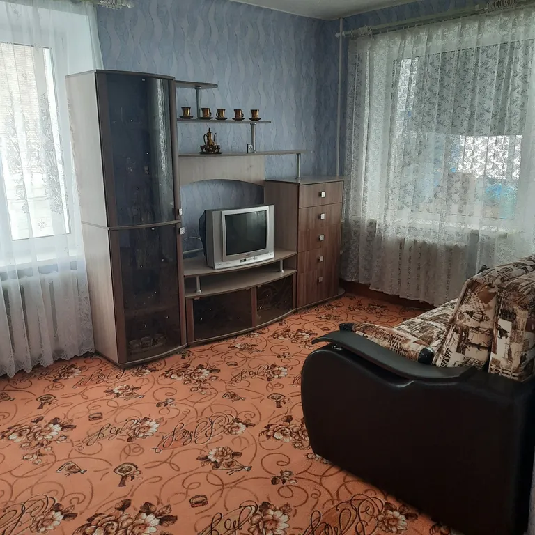 Уютная квартира в центре города — аренда посуточно в Губаха