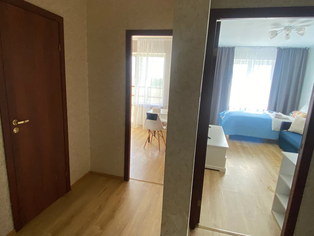 Квартира Просторная 2-комнатная квартира с бойлером — Гатчина