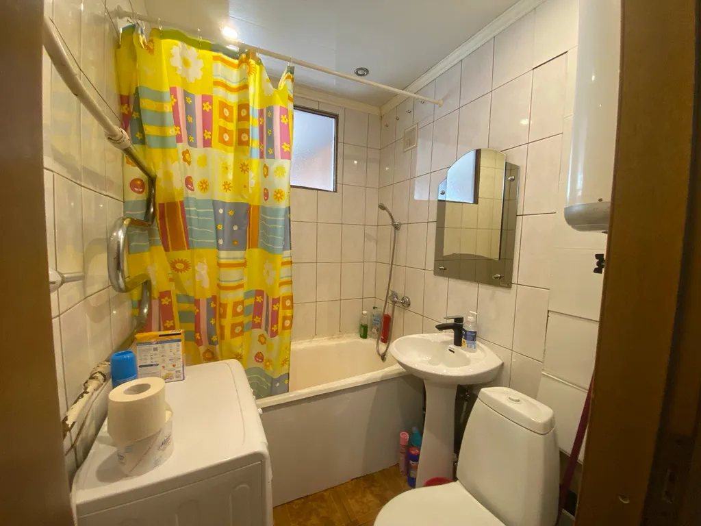 2-комнатная квартира в центре города с видом на город