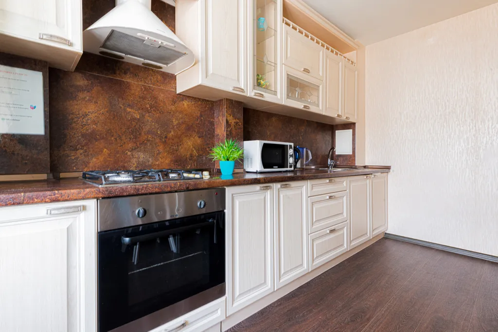 С видом на Волгу, гостиничный сервиc, кондиционер, бесконтактно