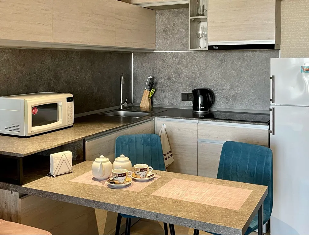 Новая студия с видом на город возле ТЦ Коллаж