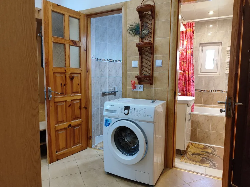 Домик с двориком