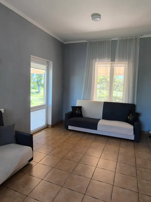 Дом у реки, банный чан, пирс, рыбалка, все для вашего отдыха