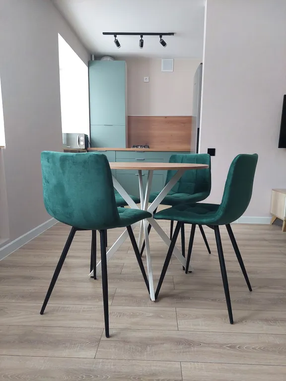 Комфортная квартира в центре города — аренда посуточно в Углич