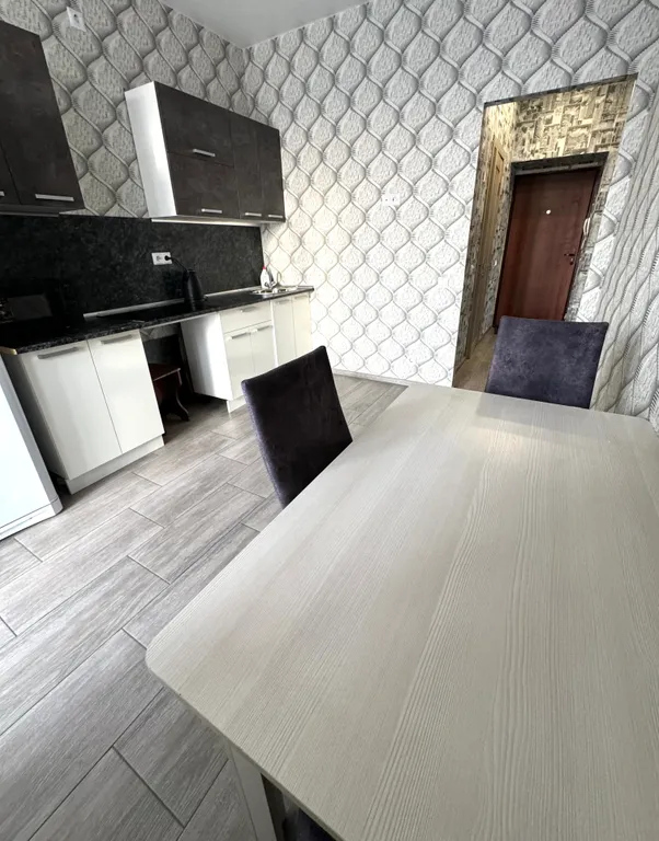 Уютная новая квартира с видом на парк