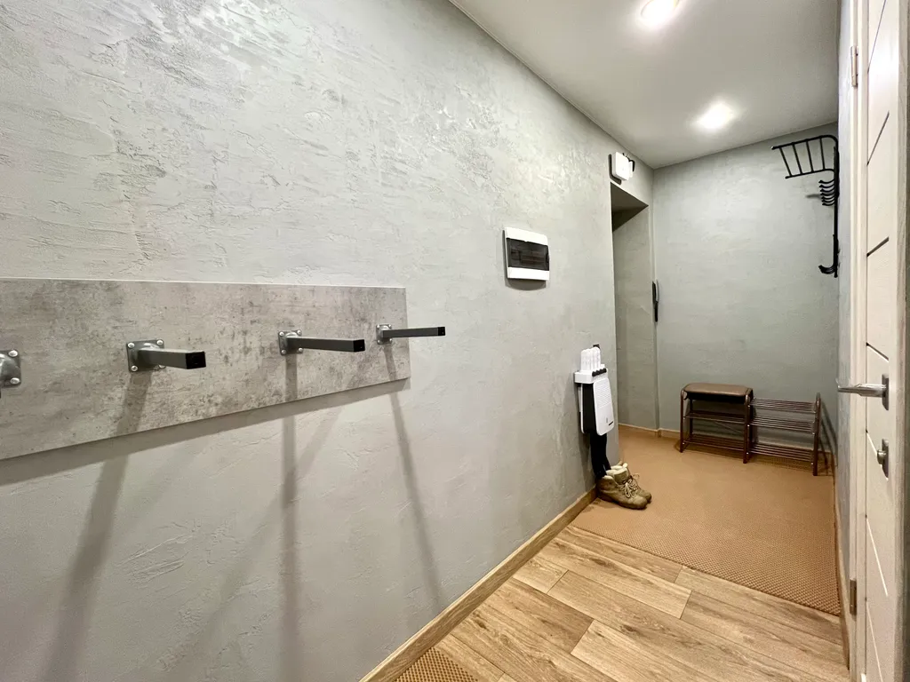 Квартира 2-комнатная Квартира — Кировск