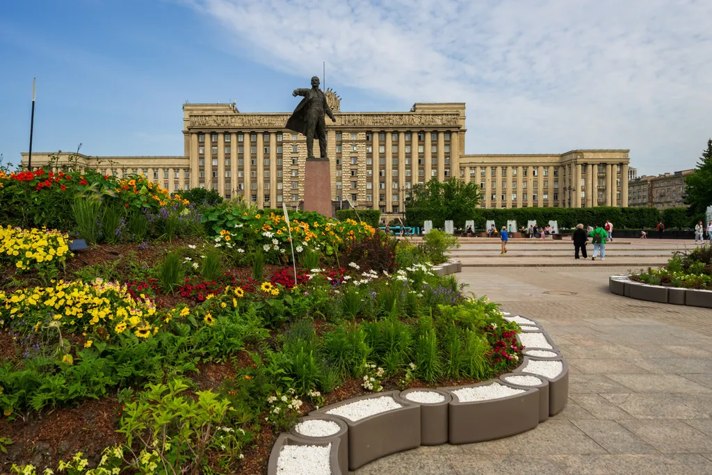 3-комнатная квартира с видом на Московскую площадь