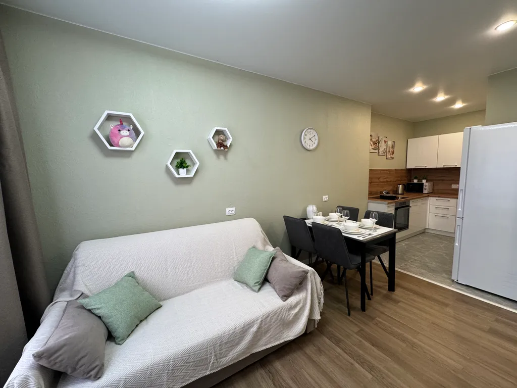 Квартира с новым ремонтом в 5 минутах от моря на а/м