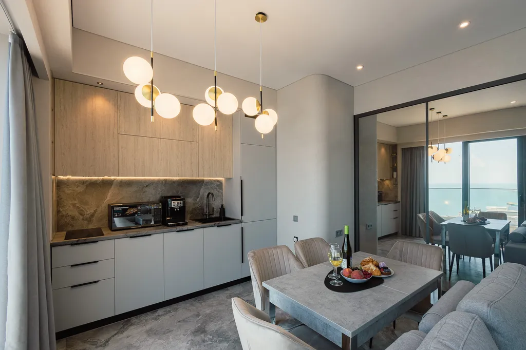 Эксклюзивная квартира с лучшим видом в приморском парке Ялты