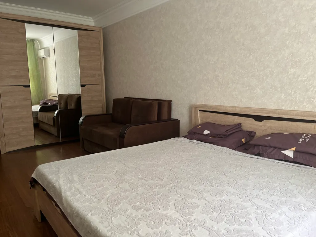 Уютная 1-комнатная квартира на первой береговой линии