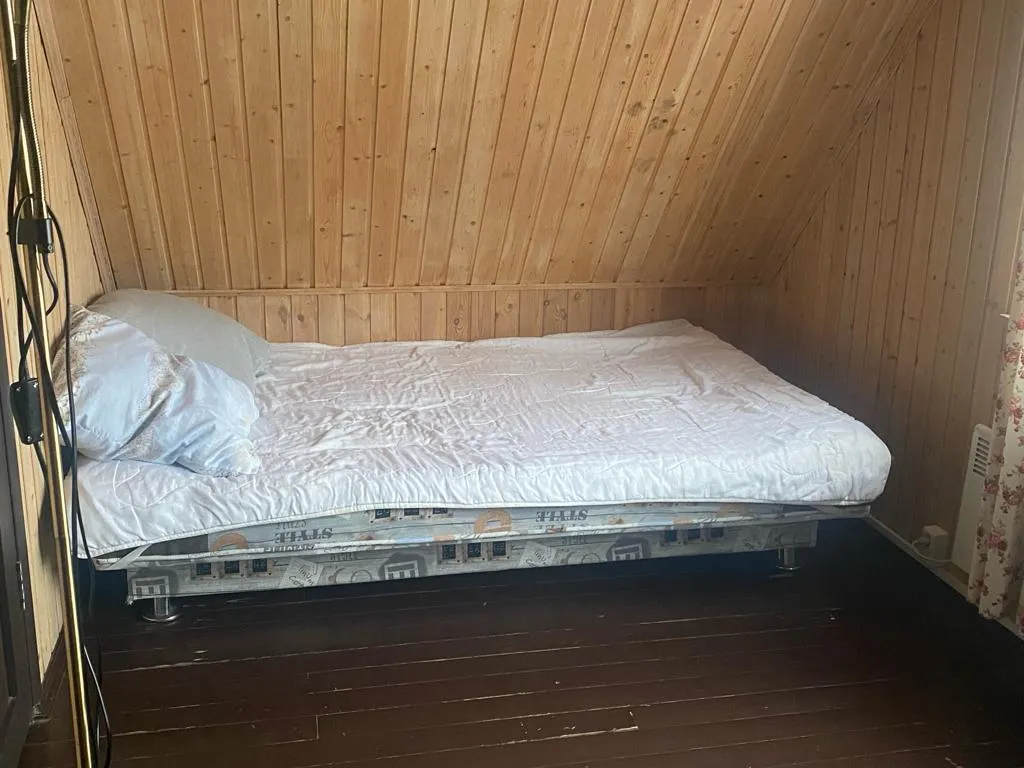 Коттедж 4-комнатный Дом — Луга