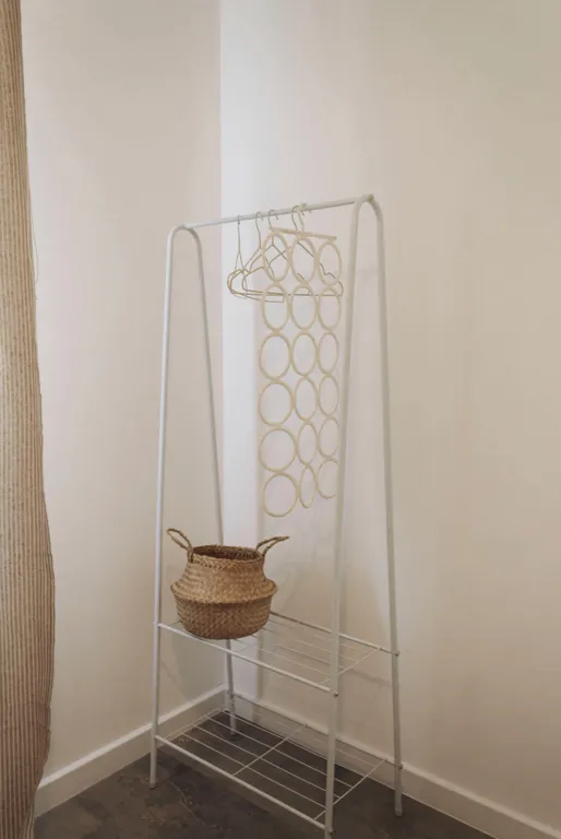 Треугольный дом.