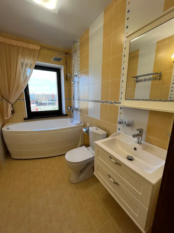 Коттедж на первой береговой линии