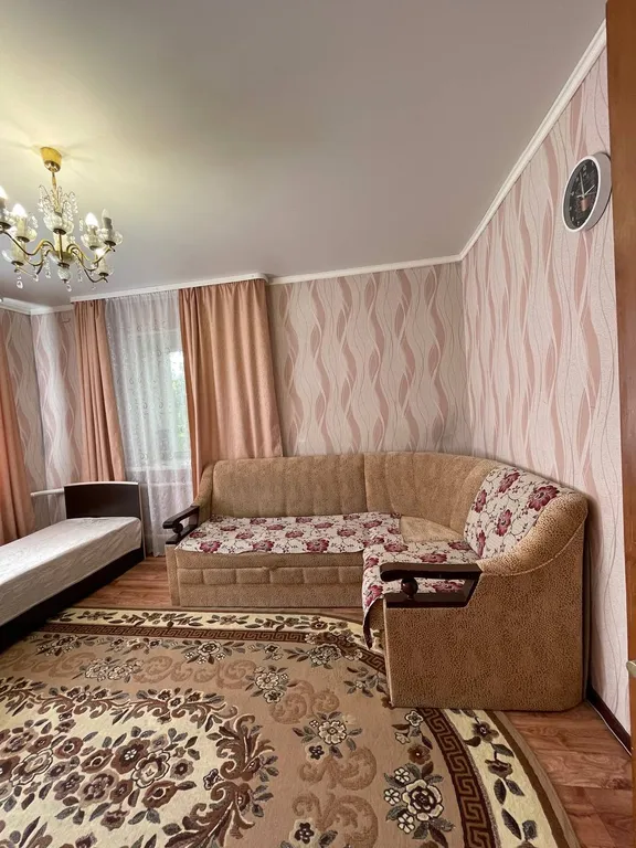 1-комнатная Квартира — аренда посуточно в Ишим