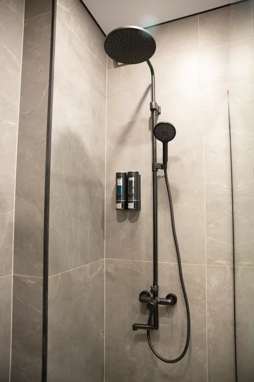 Уютная студия на правом берегу