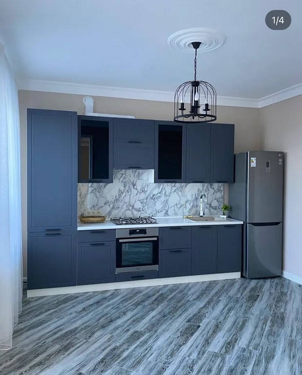 Уютный дом у моря в черте города