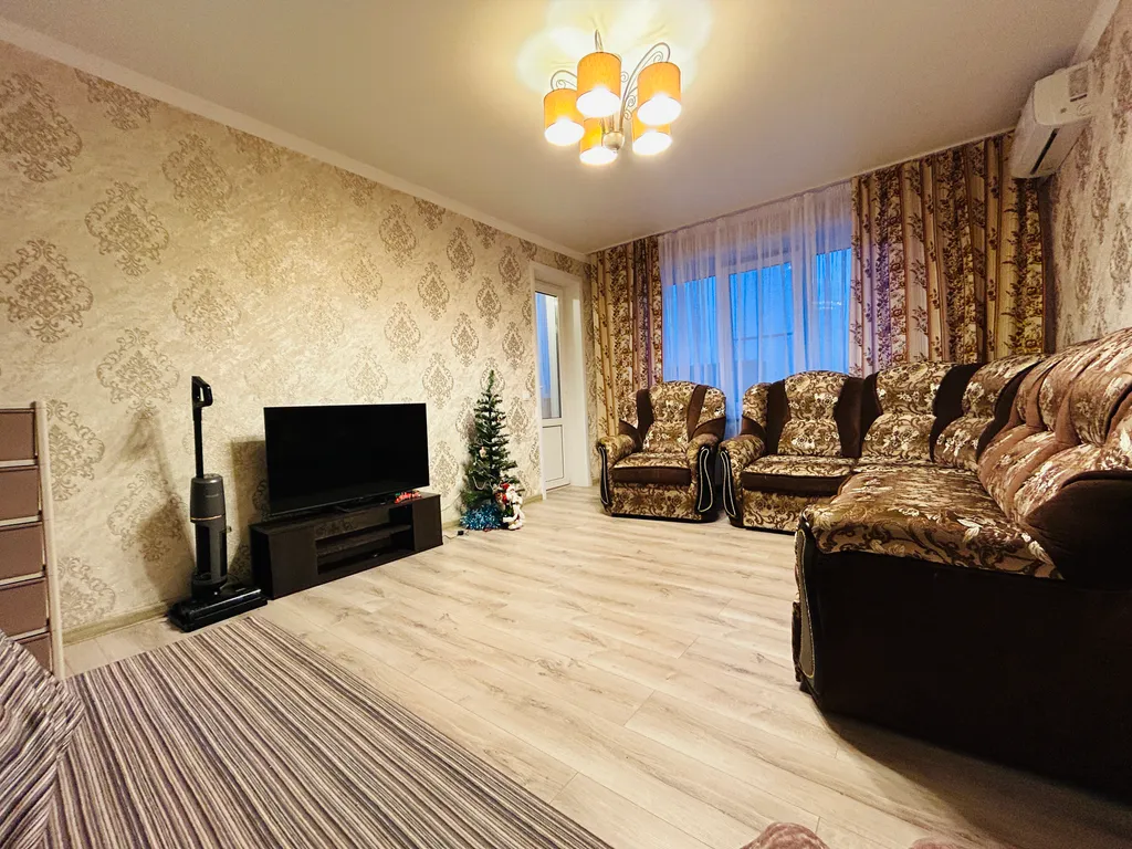 Квартира Двухкомнатная квартира в центре города — Темрюк