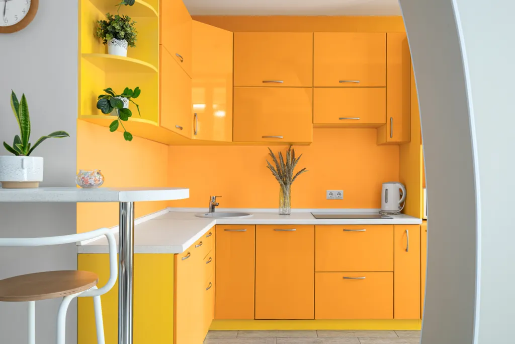 Квартира Квартира Fresh Orange в центре Немецкой деревни у озера, дистанционное заселение — Краснодар