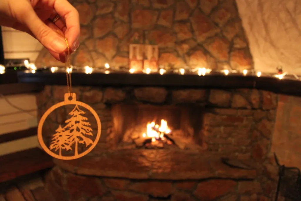 Коттедж с камином и видом на озеро