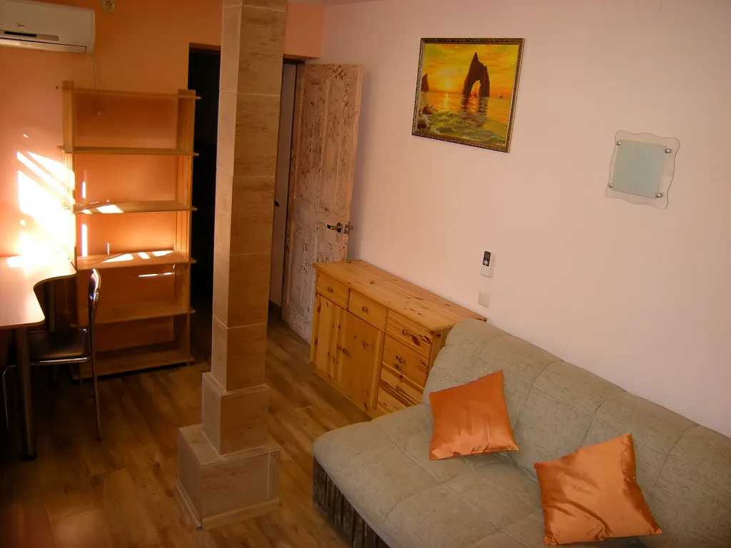 Дом с персональным двором, садом и зоной отдыха