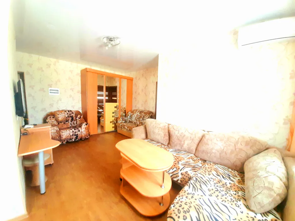 Квартира с ремонтом рядом с Аэропортом, 15 мин до моря и казино