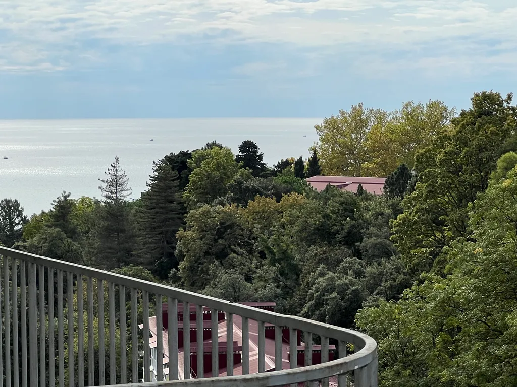 Квартира у Дендрария