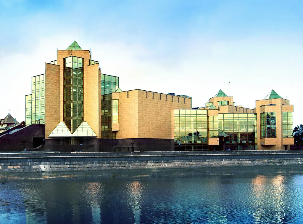 Элегантные апартаменты в центре города у Рэдиссон Блю Отель, МК Лотос.