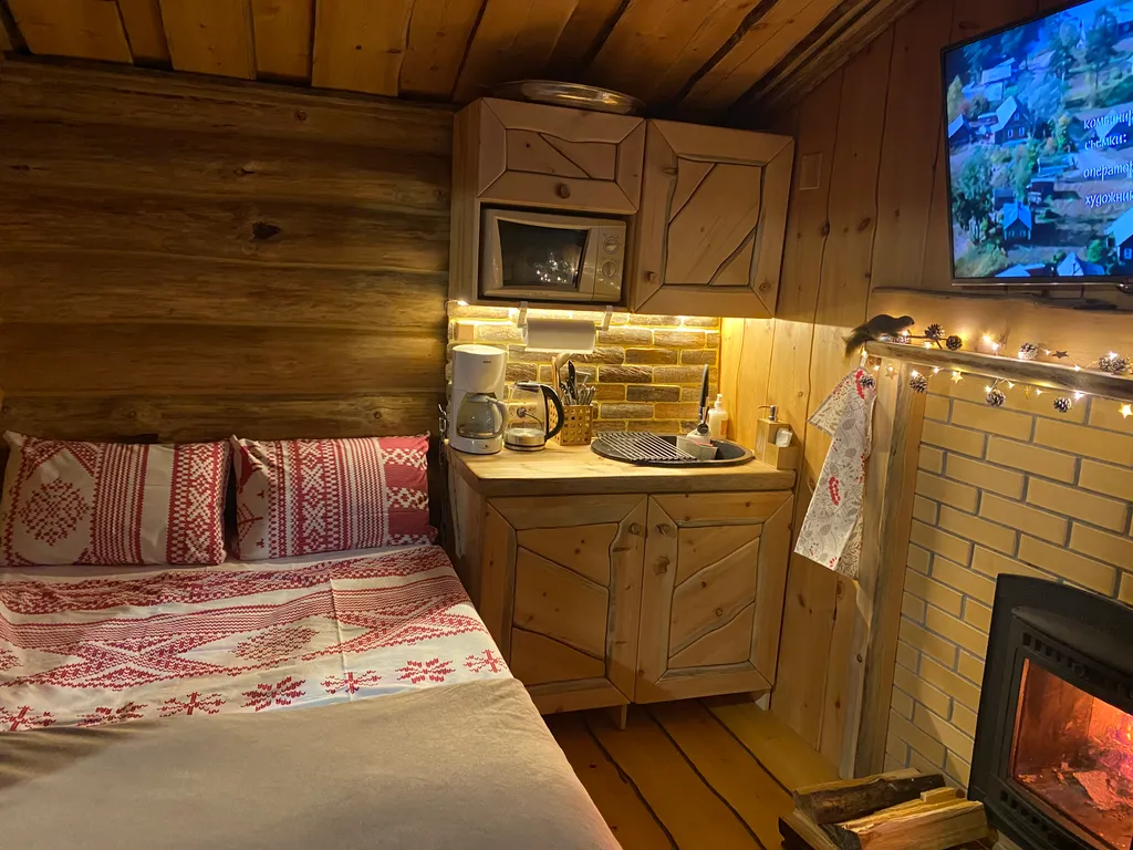 ЭМАНСИС Сямозеро, 1-я линия: дом у озера + баня и купель, рыбалка