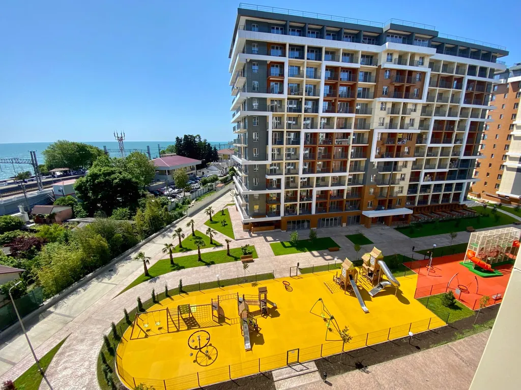 У самого черного моря - три минуты до пляжа