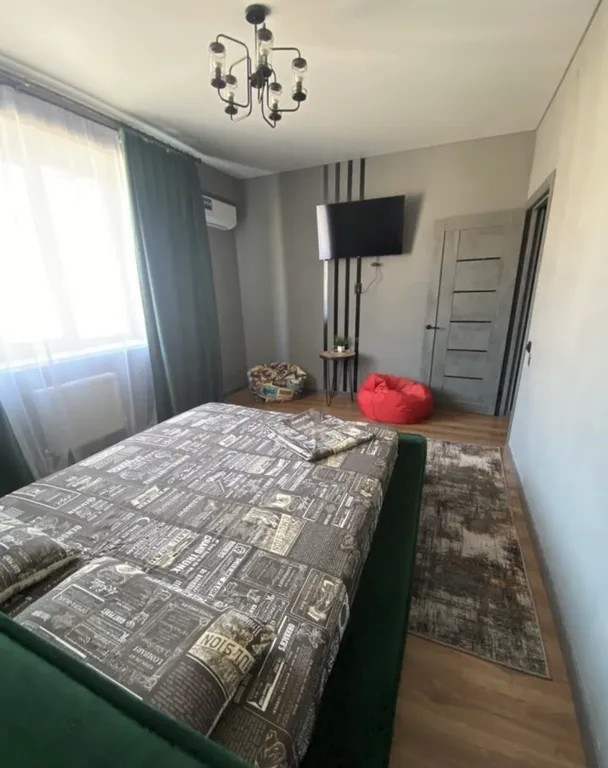 Квартира с дизайнерским ремонтом в стиле лофт