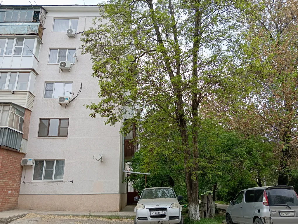 Уютная квартира в Ейске районе военного городка