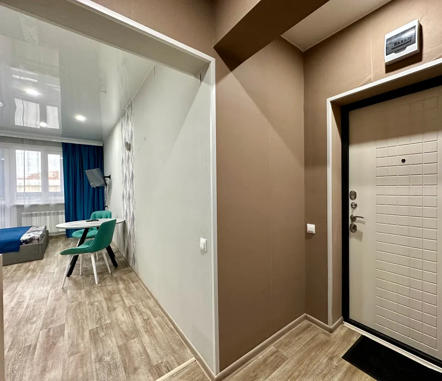 Уютная студия на Смолина в центре, не берем оплату за финальную уборку