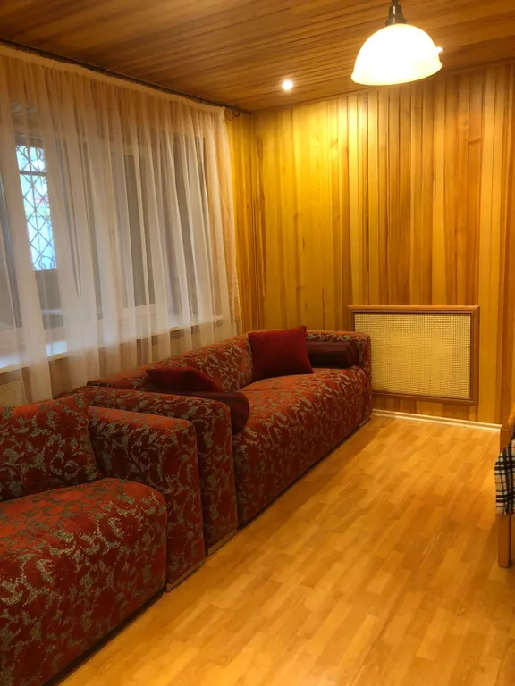 Коттедж на территории базы отдыха Молодёжная у озера Еланчик — аренда посуточно в Миасс